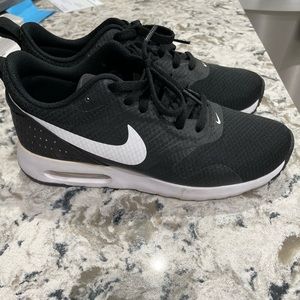 Women’s Nike Sneakers